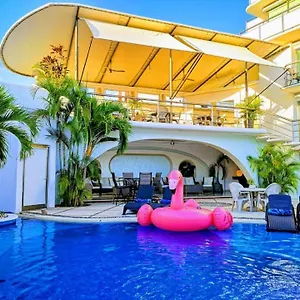 Blue Star Hotel Cancún