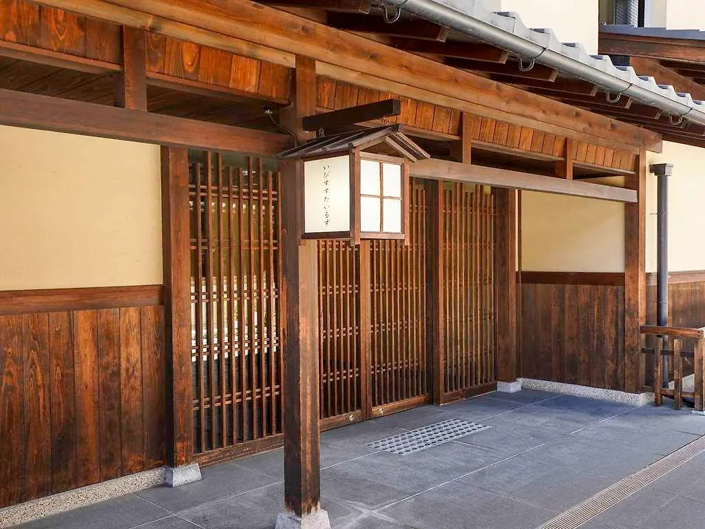 Ibis Styles Kyoto Shijo Hotel 3*,
